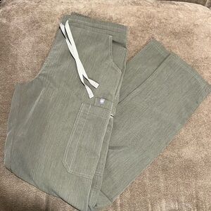 Limited edition ST Heather Olive Zamora